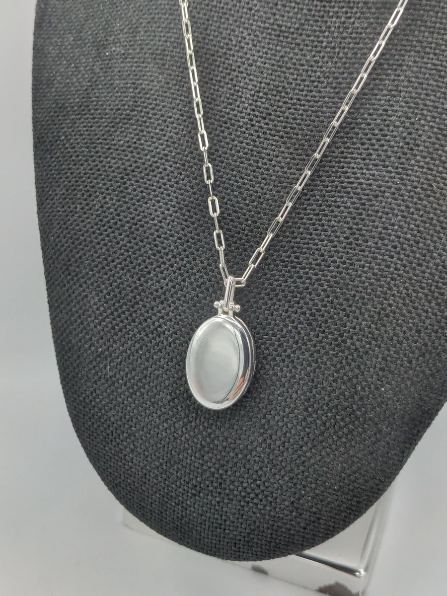 Locket necklace hotsell things remembered