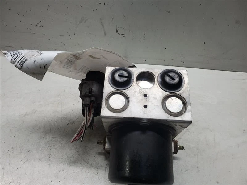 1999-2003, Toyota Camry, Anti-Lock Brake Part Actuator, 2.2L, AT, PN-4405033030 - Image 2 of 4