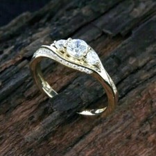 2Ct Round Cut Lab-Created Diamond 3 Stone Engagement Ring 14K Yellow Gold Plated