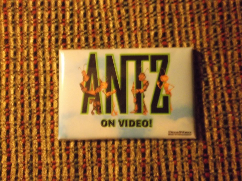 VINTAGE ANTZ MOVIE COLLECTIBLE PIN DREAMWORKS 1998