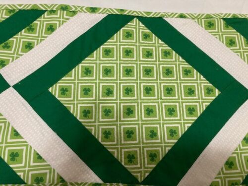 St Patrick's Day "SHAMROCKS PLENTY'Quilted Table Runner REVERSIBLE!! - Picture 2 of 5