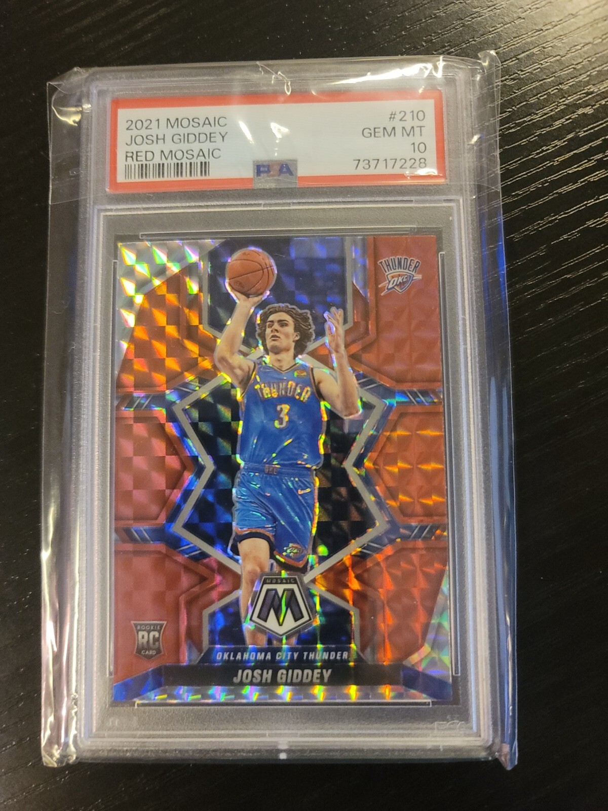 2021-22 Panini Mosaic Josh Giddey Red Mosaic Rookie RC #210 PSA 10 OKC THUNDER