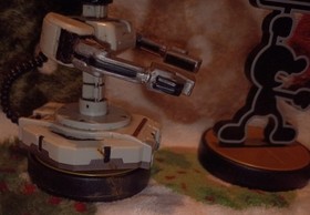 Game Watch And Rob Amiibo Figure Lot