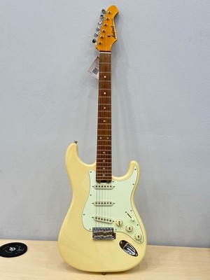Aria Pro II STG-62 Classic Strat Style In Vintage White | eBay