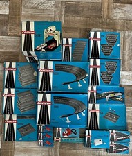 Carrera Rennbahn Konvolut – Streckenteile + Elektronik in OVP