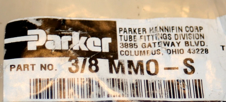 3/8 FNPT Steel Pipe Tee Fitting Parker 3/8 MM0-S - Image 3 of 3