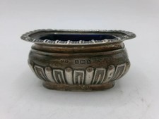 Antique Sterling Silver Salt Cellar with Blue Glass Liner 234g