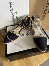 Nine West  Uriceo Pointed Toe Flat Lace up Sandals  Blue  US 6 M New