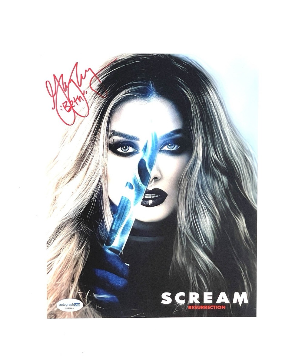 Giorgia Whigham Signed Autographed 8x10 Photo MTV Scream Series