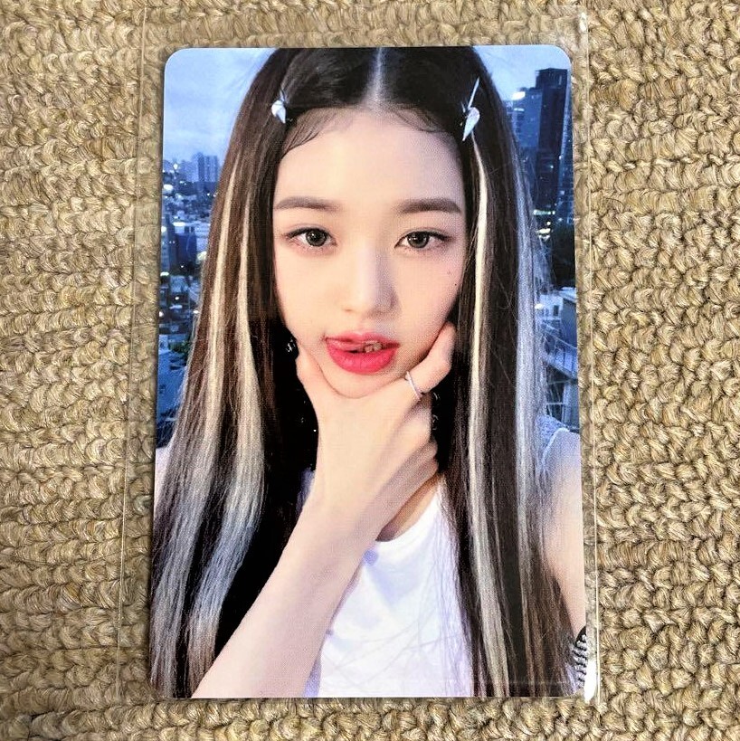 アイドル IVE withmuu IVE OFFICIAL THE 1ST ALBUM [I've IVE] WITHMUU POB LUCKYDRAW