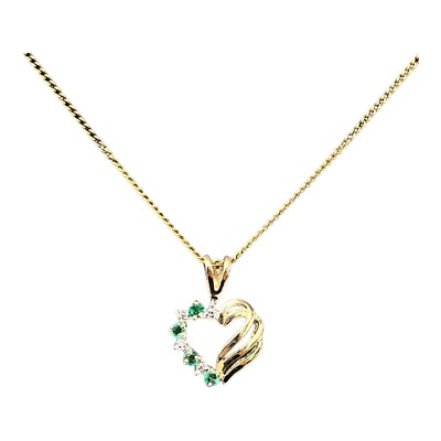 9ct 9k Yellow Gold Natural Green Emerald And Diamond Heart Shaped Pendant. New