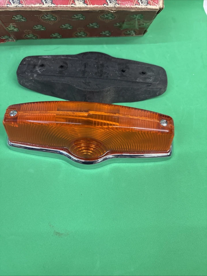 Lámpara intermitente comercial Austin Morris Leyland camión BMC NUEVO EN STOCK Lucas L617 Foto 4 de 4