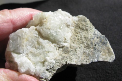 RARE LIGHT GREEN IDAHO FLUORITE CRYSTALS GRAVEL RANGE MINING DIST. 9 X 7 X 5 cm - Afbeelding 8 van 9