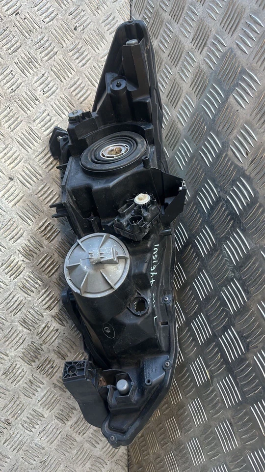 Faro Honda Insight 2011 lado izquierdo del pasajero 100-22877 Foto 3 de 4