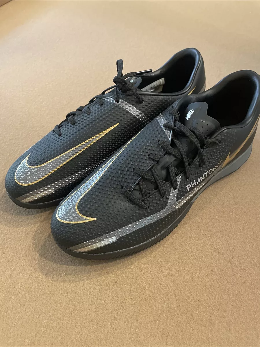 All black nike indoor soccer shoes sale