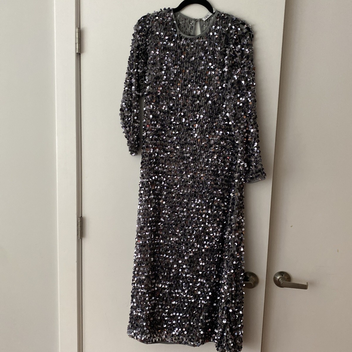 sequin mesh dress zara Zara - Sequin Red Midi Dress - Ecru - L