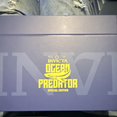 Invicta Ocean Predator Special Edition Quartz Diver 44mm w/ Extra Straps Box