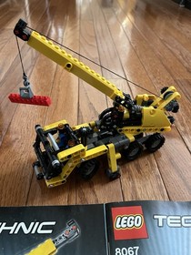 LEGO TECHNIC: Mini Mobile Crane (8067) 100% Complete With Manual