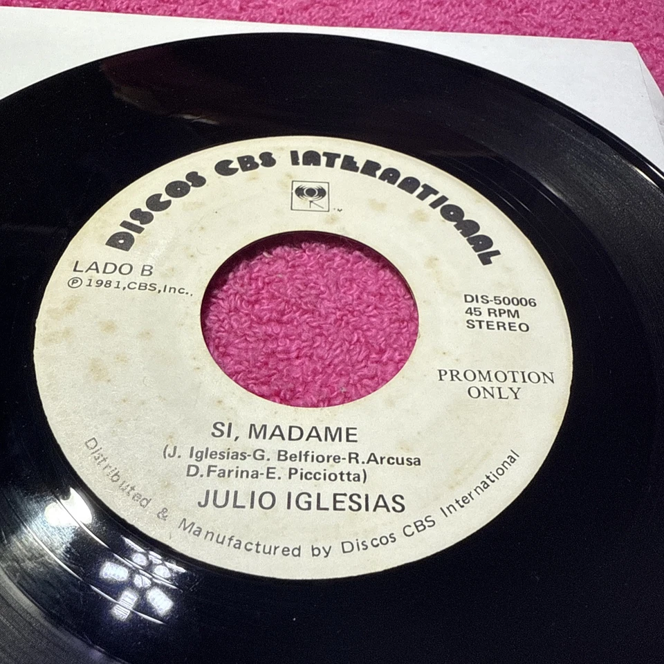 JULIO IGLESIAS -VOLVER A EMPEZAR- SI,MADAME - DISCOS CBS INT. PROMO 45RPM - Image 2 of 4