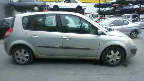 Enjoliveur Pare-Choc Avant pour RENAULT offres SCENIC II (JM) Authentique 2005 215080
