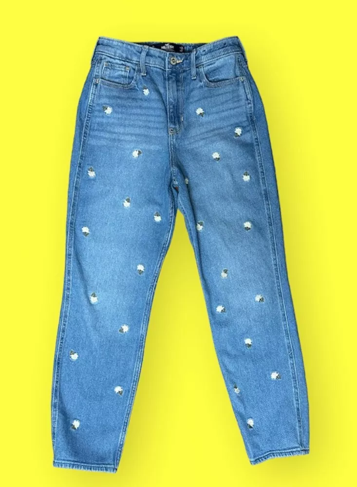 Mom jeans with store embroidered flowers