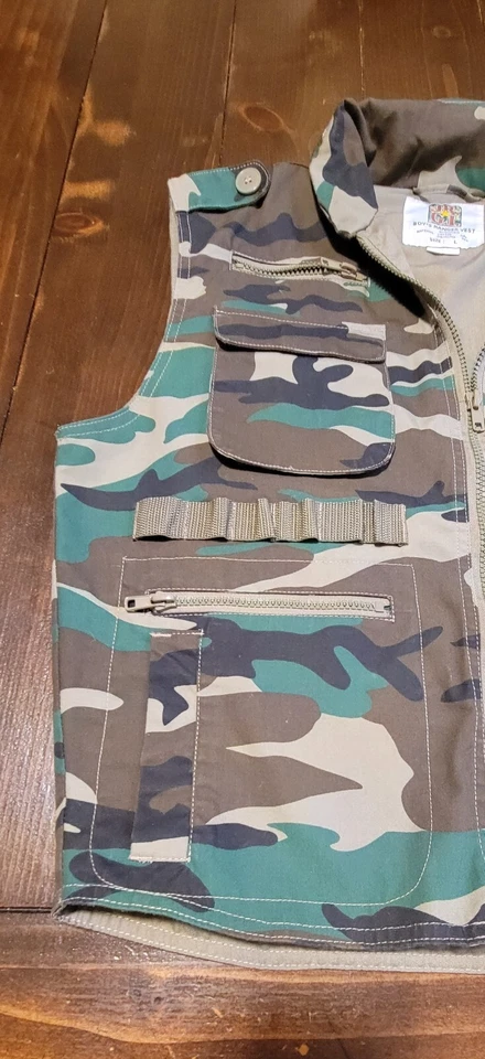 Colete Rothco JR G.I Masculino Vintage Camuflagem/Caça com Capuz; Grande - Imagem 3 de 4