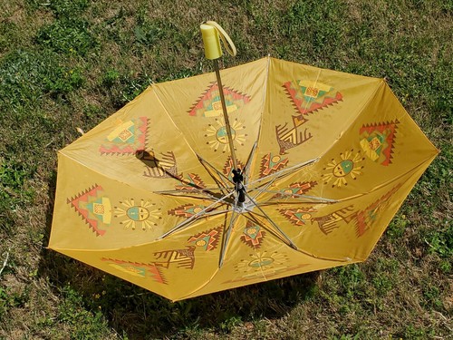 Thunderbird Aztec Boho southwestern Gold Design nylon umbrella WORKS! Vintage?? - Picture 4 of 5