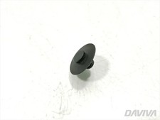 Mounting clip for floor mats 2000 0029881681 kW (HP)