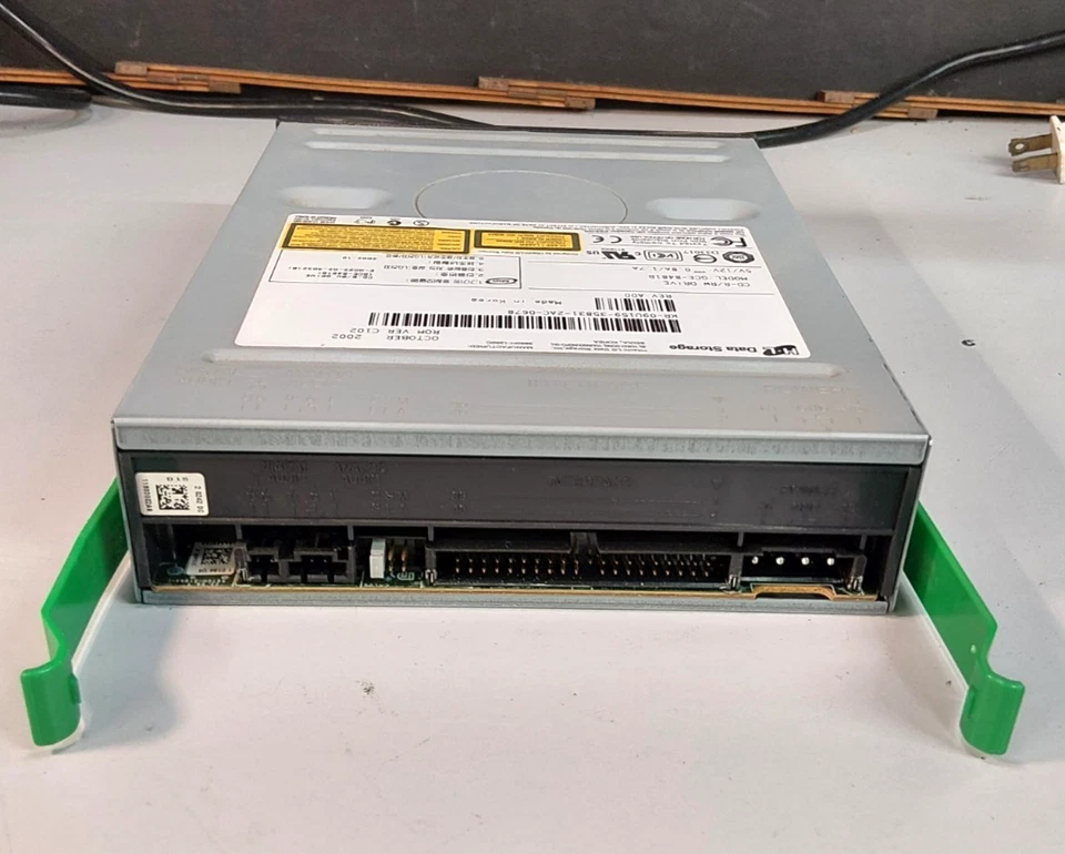 PC de escritorio Hitachi-LG HL almacenamiento de datos GCE-8483B unidad de CD-ROM/CD-R/RW IDE ¡PROBADA! Foto 2 de 3