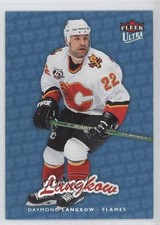2006-07 Fleer Ultra Ice Medallion 90/100 Daymond Langkow #32 0f2