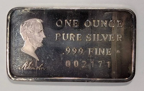 Abraham Lincoln 1 oz .999 Vintage Silver Bar - A905
