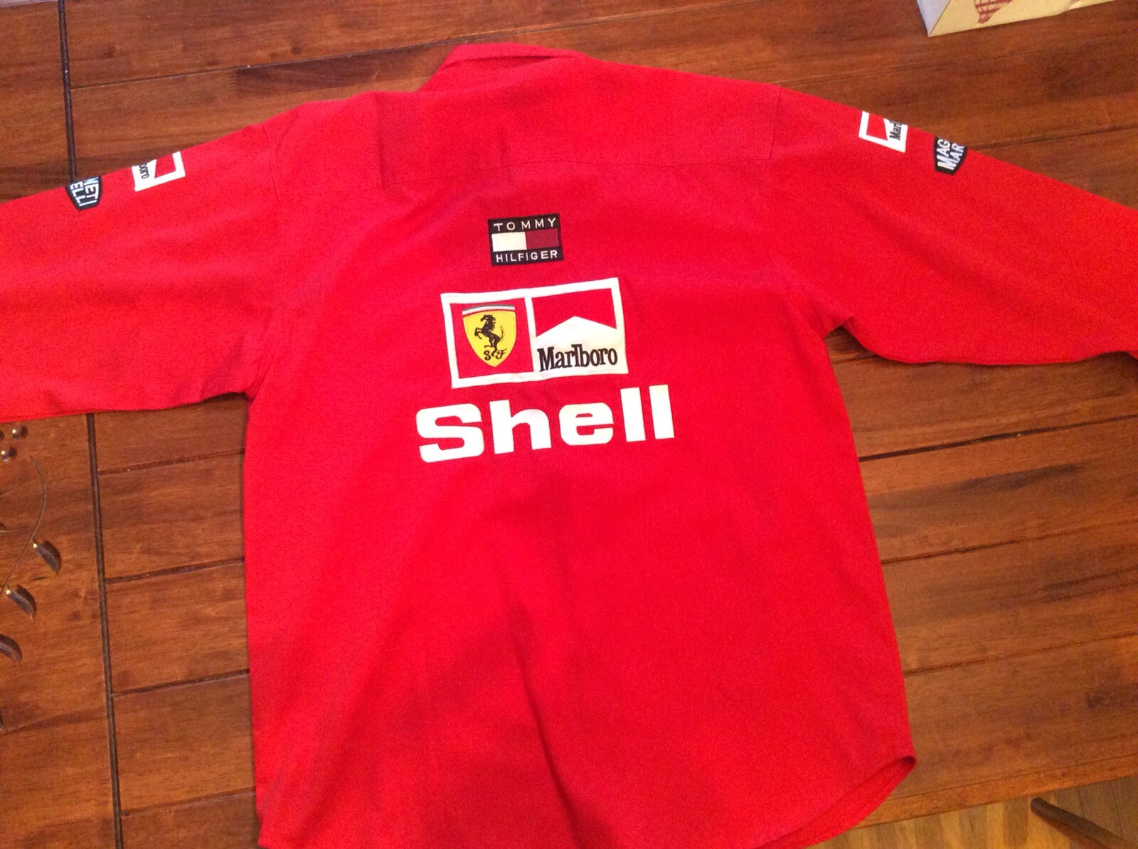 Tommy Hilfiger Marlboro Ferrari Authentic Rare 2001 Long Sleeve FREE SHIPPING image 2