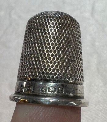 Antiker Fingerhut aus Sterlingsilber von James Swan, Birmingham, 1906