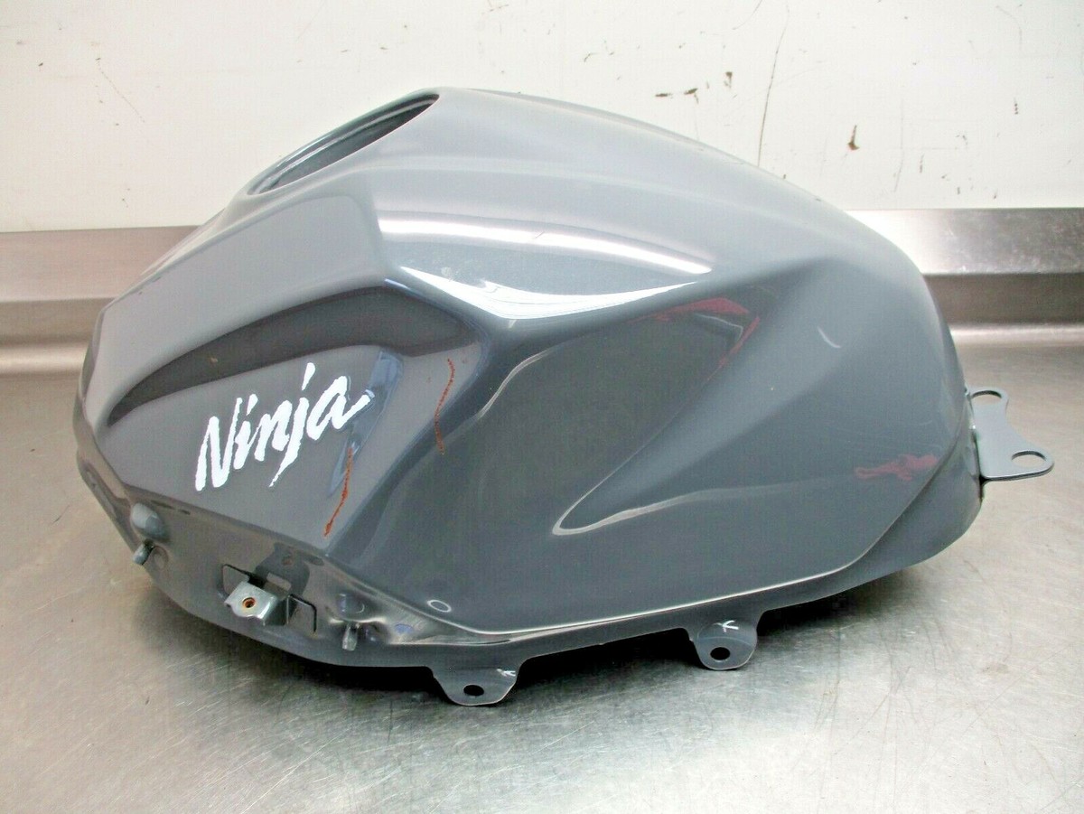 2018 Kawasaki Ninja 400 KRT Gas Tank Gray 51090-5247-36S | eBay
