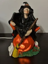 VTG Byron Molds Halloween Ceramic Light Up Witch w/ Black Cat on Jack-o’-lantern