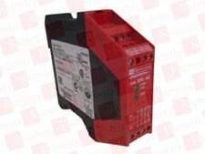SCHNEIDER ELECTRIC XPSAC5121 / XPSAC5121 (USED)
