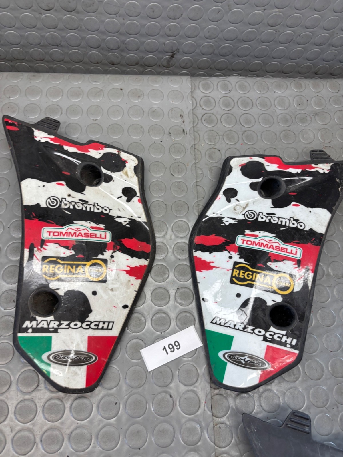 ALETTE SOTTO RADIATORE HUSQVARNA SM WRE WR CR 125 06-2013