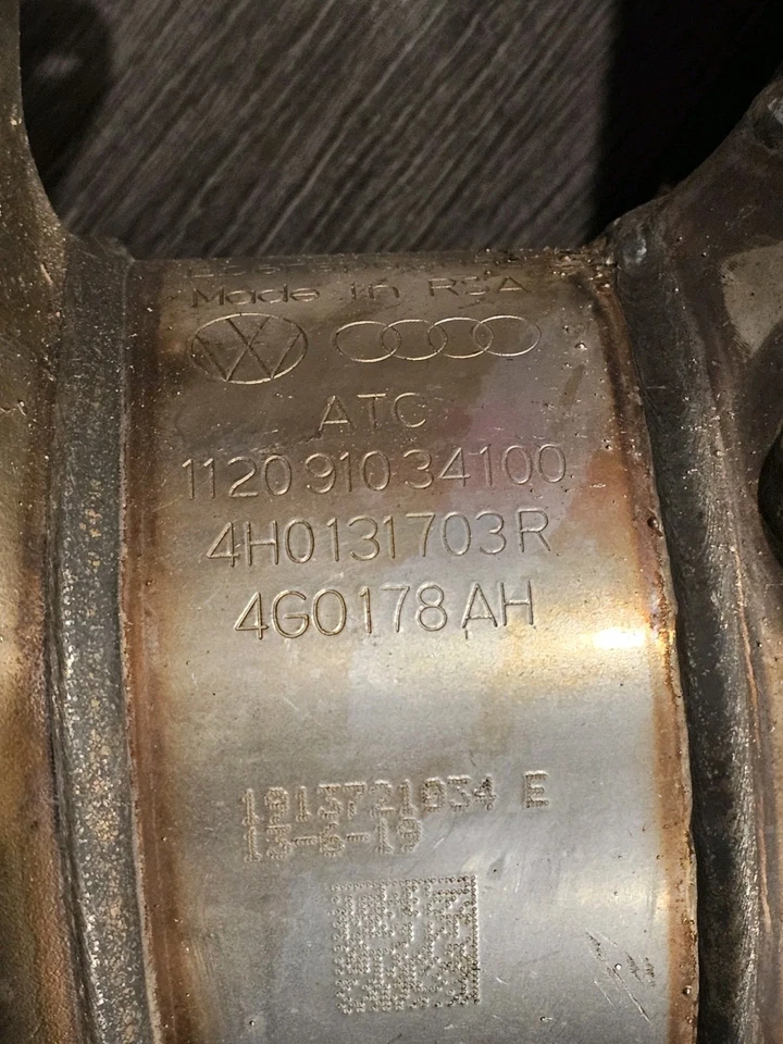 2014-2015 AUDI Q5 Exhaust Diesel Particulate Filter Assembly OEM 4G0131765C - Image 4 of 4