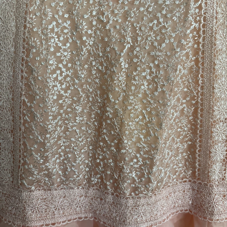 Nuevo con etiquetas Vestido Trish Scully Talla 12 Niña Melocotón Encaje Adorno Tul Dobladillo Alto Bajo Foto 3 de 4