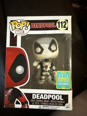 Funko Pop! Vinyl: Marvel - Deadpool (Thumbs Up) (Black and White) - San Diego...
