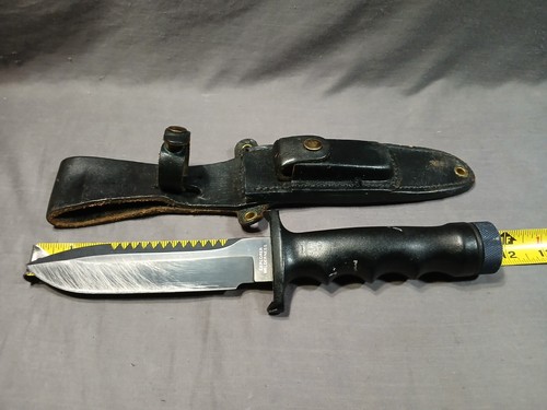 Vintage Explorer Wilderness Survival Knife W/Leather Sheath Compass in handle - Picture 2 of 24
