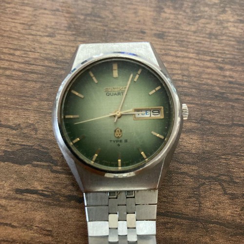 SEIKO QUARTZ TYPE II 0903-8120 GREEN | eBay