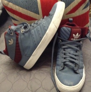 luke trainers claret and blue