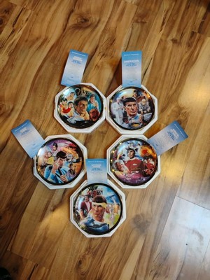 Star Trek ''Life Of Spock'' Plate Collection Signed By Leonard Nimoy, Lot Of 5 