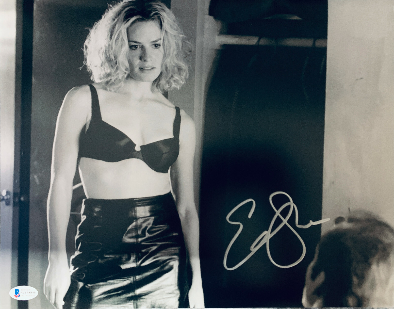 Elisabeth Shue Autographed Signed 11x14 Photo Leaving Las Vegas BAS Beckett Witness COA 