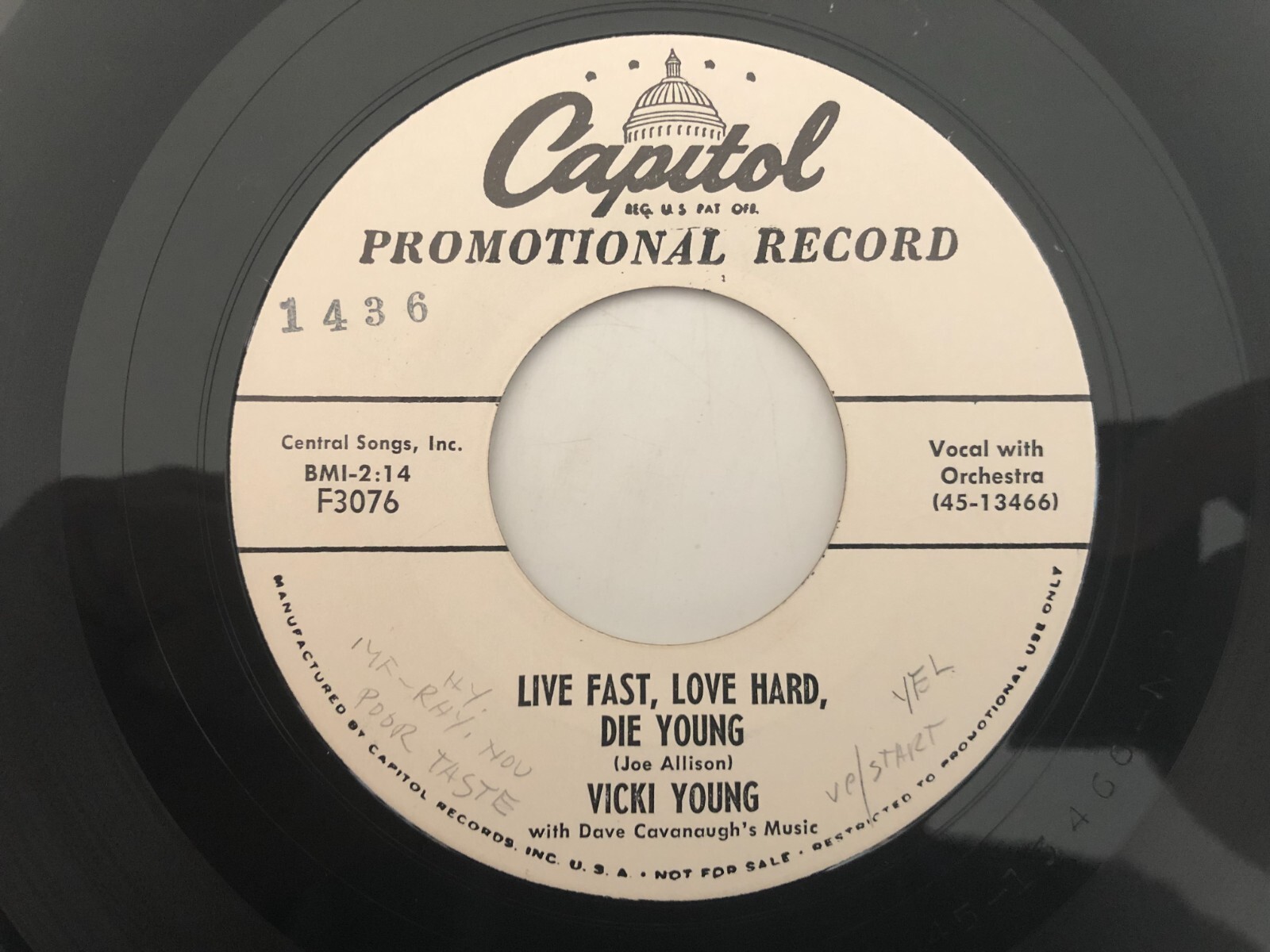 '55 R&B Pop 45 VICKI YOUNG Live Fast Love Hard Die Young CAPITOL hear
