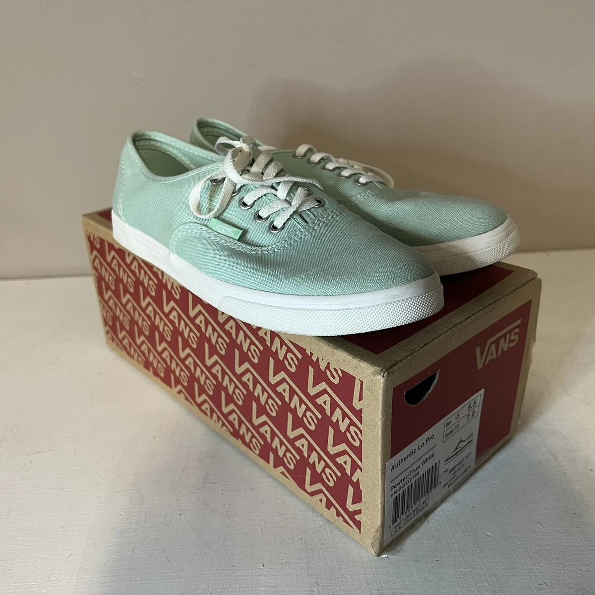 Vans Light Mint Green Lace Up Sneakers Low Top Shoes Womens 7 US