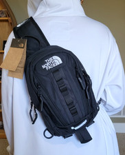 BNWT North Face Sling Bag Shoulder Bag