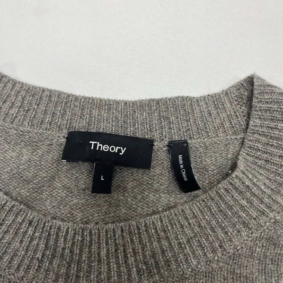 Suéter feminino Theory gola redonda bege cor cinza 100% cashmere tamanho grande FLAW - Imagem 2 de 4