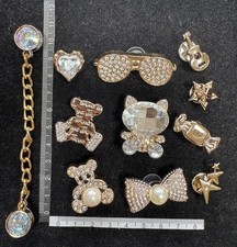 11 Stck. Funkelndes Gold Kroko Schuh Charms Set - Niedliche Katze Bär Schleife Jibbitz für Crocs